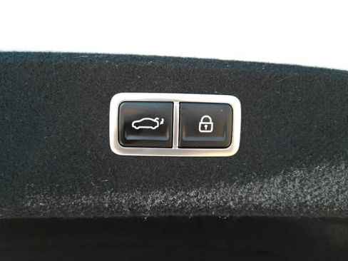 Used 2022 Genesis G80 2.5T w/ Prestige Package image 28