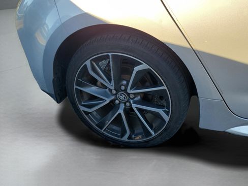 Used 2021 Toyota Corolla XSE image 19