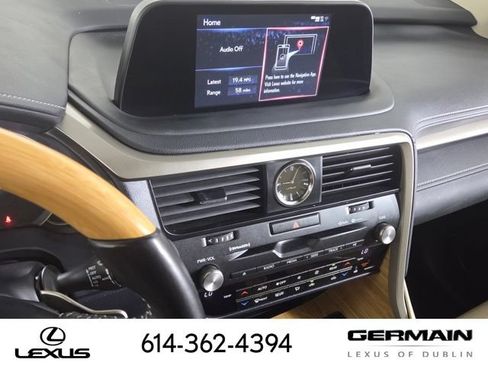 Certified 2022 Lexus RX 350L Premium w/ Premium Package AWD/4WD image 24