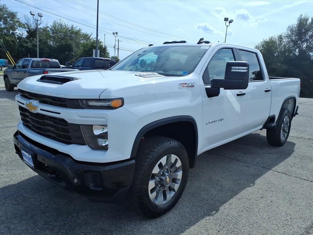 New 2026 Chevrolet Silverado 2500 Custom w/ Custom Value Package AWD/4WD image 7
