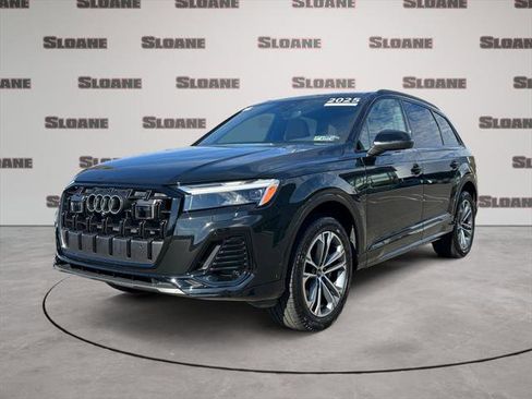 Certified 2025 Audi Q7 2.0T Premium Plus image 1