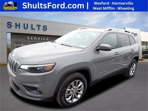 Used 2021 Jeep Cherokee Latitude Plus w/ Mopar Interior Package image 1