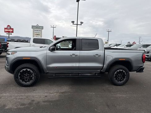 New 2026 GMC Canyon AT4 AWD/4WD image 11