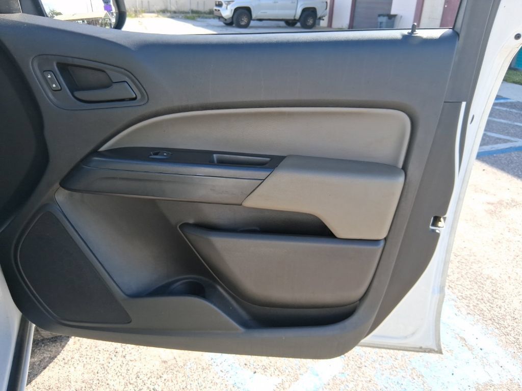 Used 2019 Chevrolet Colorado W/T w/ WT Convenience Package AWD/4WD image 17