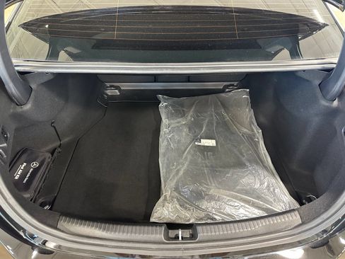 Used 2022 Mercedes-Benz C 300 4MATIC Sedan image 41