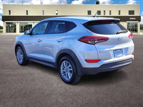 Used 2018 Hyundai Tucson SE w/ Cargo Package image 5