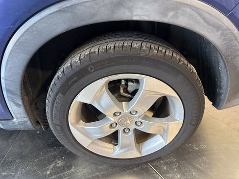 Used 2016 Honda HR-V LX image 8