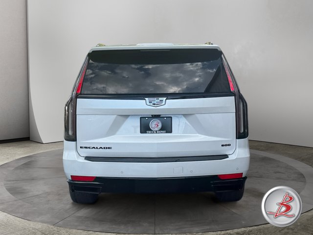 Used 2021 Cadillac Escalade ESV Sport w/ Driver Assist Tech Package AWD/4WD image 6