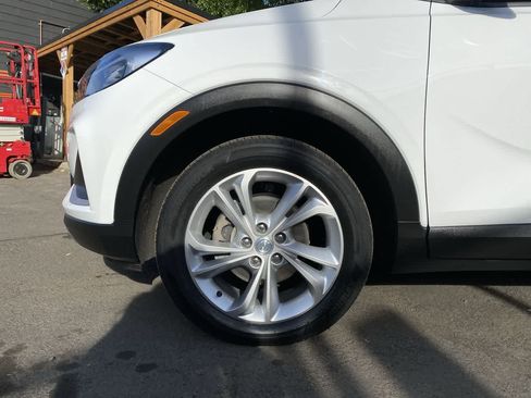 Used 2020 Buick Encore GX Preferred AWD/4WD image 11