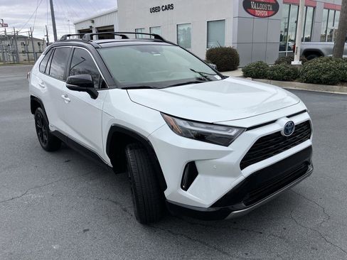 Used 2024 Toyota RAV4 XSE image 7