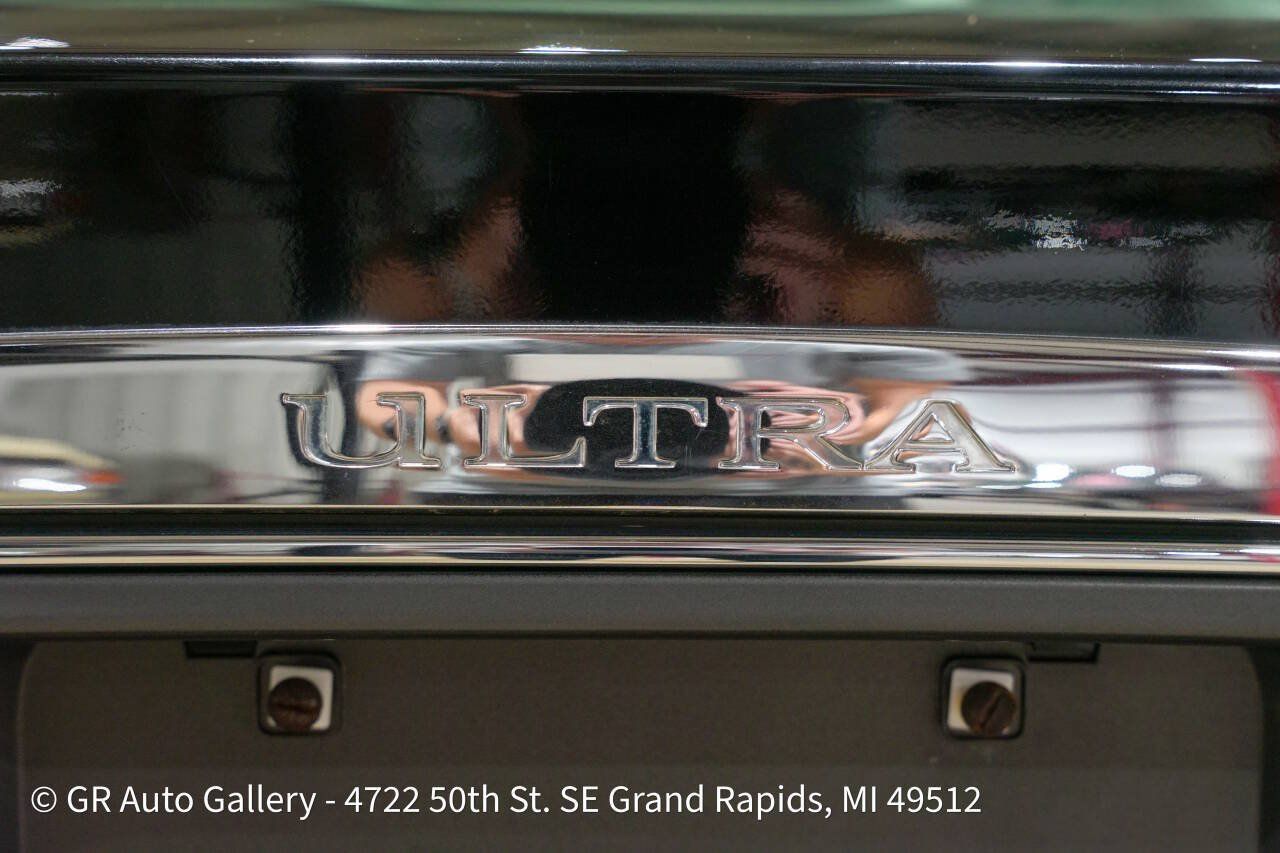 Used 2005 Buick Park Avenue Ultra FWD image 24