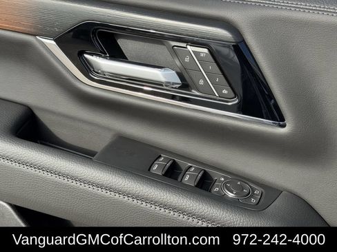 New 2026 GMC Yukon XL Denali w/ Sun & Power Step Package AWD/4WD image 19