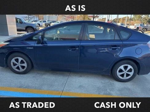 Used 2012 Toyota Prius Two image 9