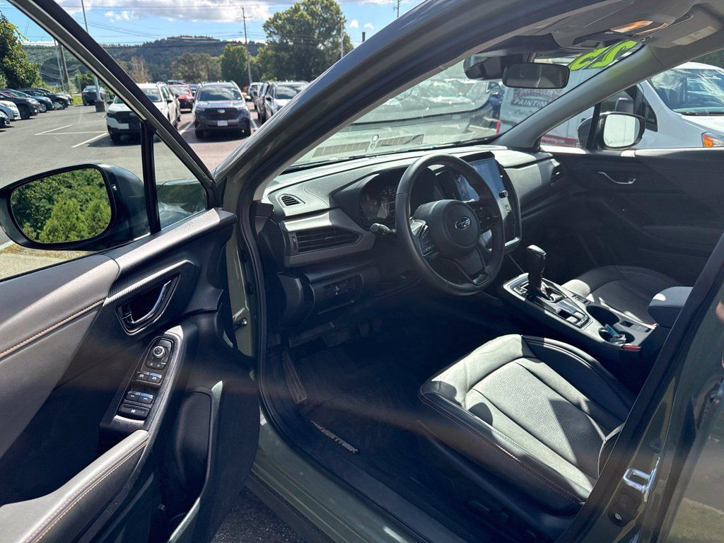 Certified 2025 Subaru Crosstrek 2.5i Limited AWD/4WD image 22