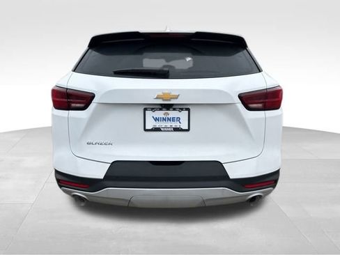 New 2025 Chevrolet Blazer LT w/ Sound & Technology Package image 4