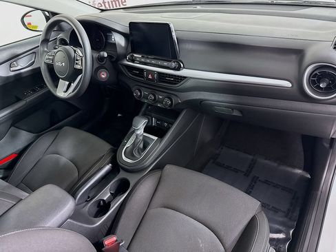 Used 2023 Kia Forte LXS FWD image 30