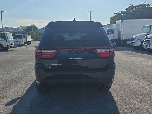 Used 2023 Dodge Durango SXT AWD/4WD image 6