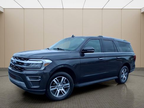 Used 2024 Ford Expedition Max Limited AWD/4WD image 2