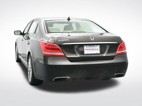Used 2016 Hyundai Equus Signature RWD image 8