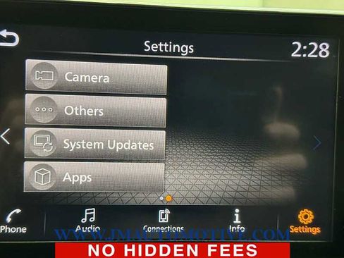 Used 2023 Nissan Rogue S image 27