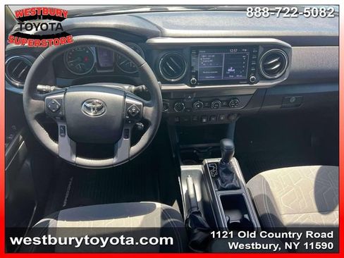 Used 2020 Toyota Tacoma TRD Sport w/ Technology Package AWD/4WD image 16