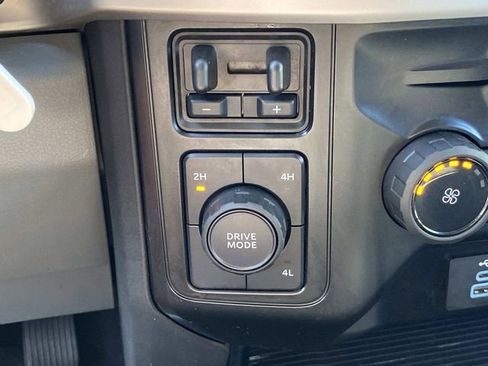 Used 2025 Ford F250 XLT image 31