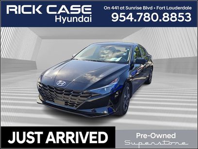 Used 2023 Hyundai Elantra SEL w/ Convenience Package