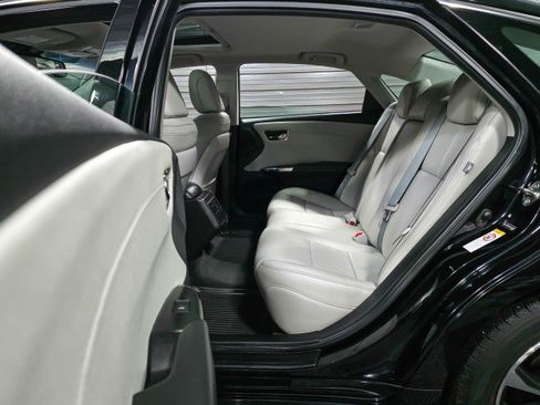 Used 2018 Toyota Avalon XLE Premium image 15