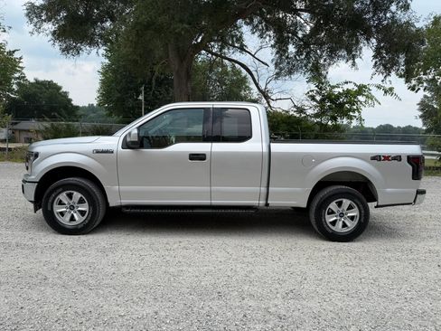 Used 2018 Ford F150 XLT AWD/4WD image 8
