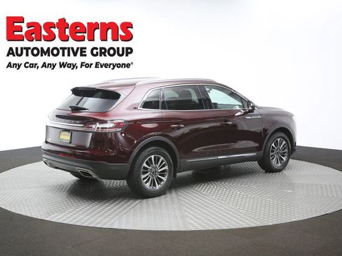 Used 2022 Lincoln Nautilus FWD w/ Premium Package image 44