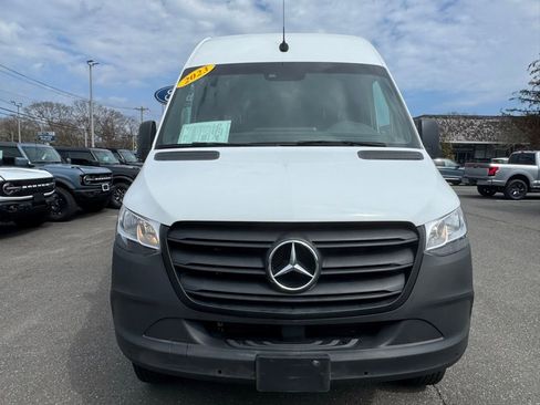 Used 2023 Mercedes-Benz Sprinter 2500 image 2