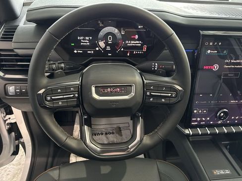 New 2026 GMC Acadia AT4 w/ Luxury Package image 11