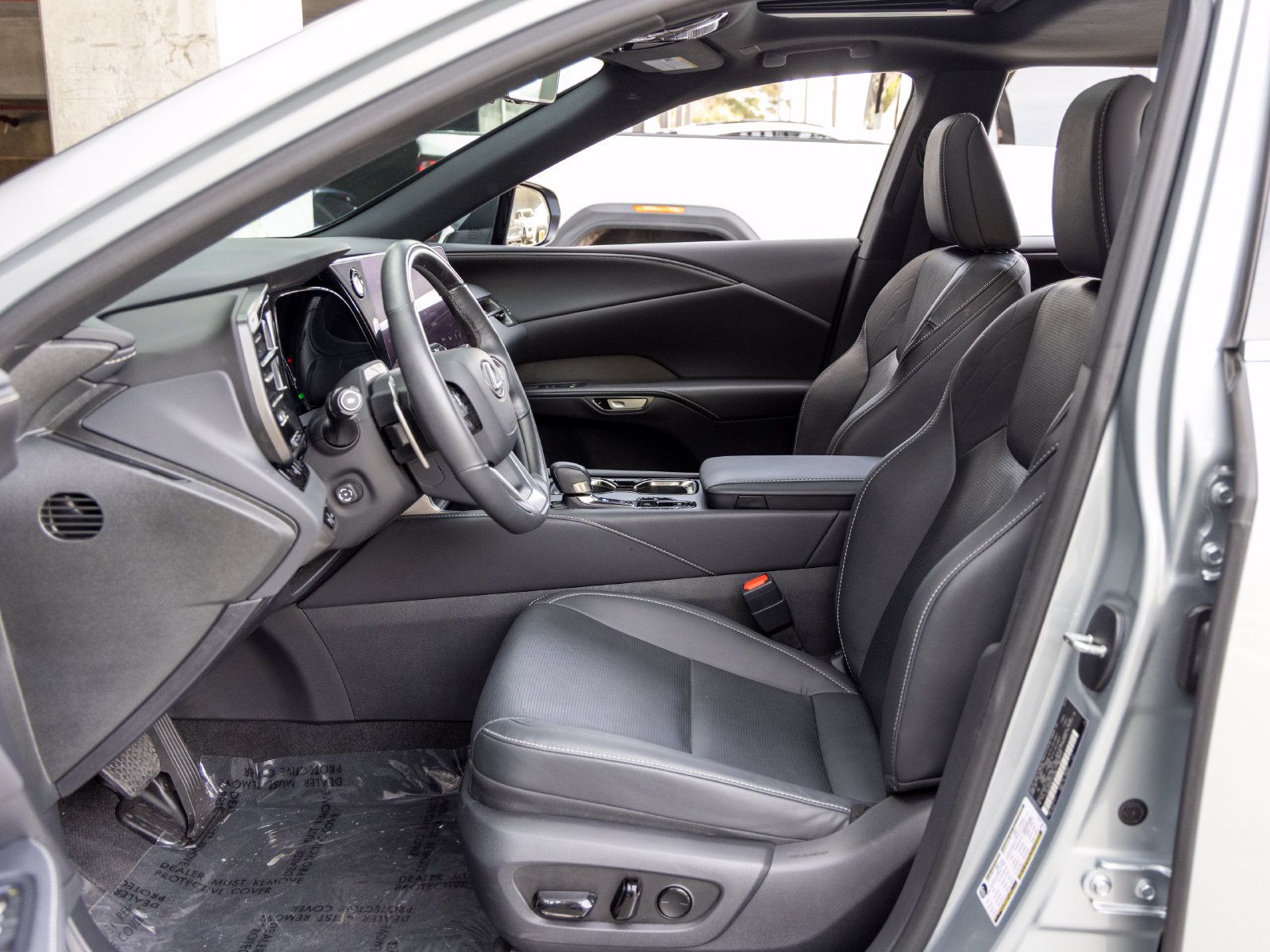 Used 2024 Lexus RX 350 w/ Convenience Package AWD/4WD image 30