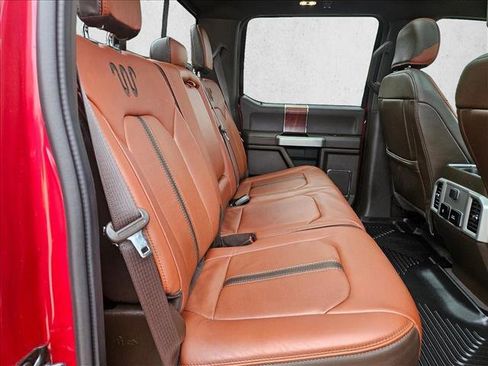 Used 2022 Ford F250 King Ranch w/ King Ranch Ultimate Package AWD/4WD image 17