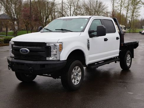 Used 2019 Ford F350 XL image 1