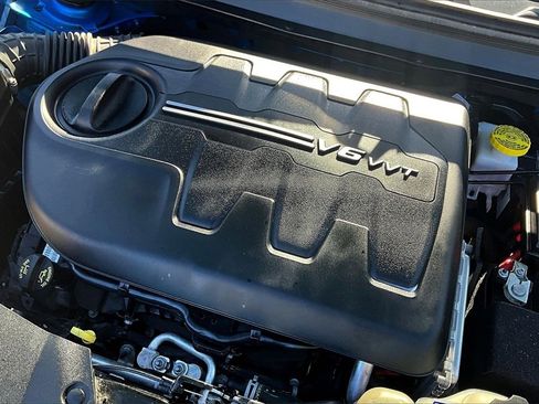 Used 2022 Jeep Cherokee Latitude Lux image 34