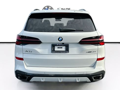 New 2026 BMW X5 sDrive40i w/ Executive Package RWD image 5