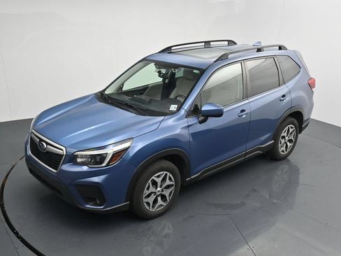 Used 2021 Subaru Forester Premium AWD/4WD image 24