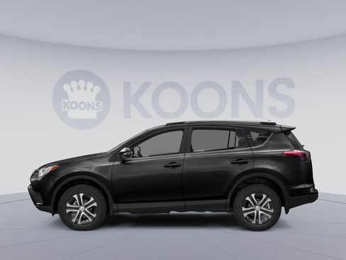 Used 2017 Toyota RAV4 LE w/ All Weather Liner Package image 4