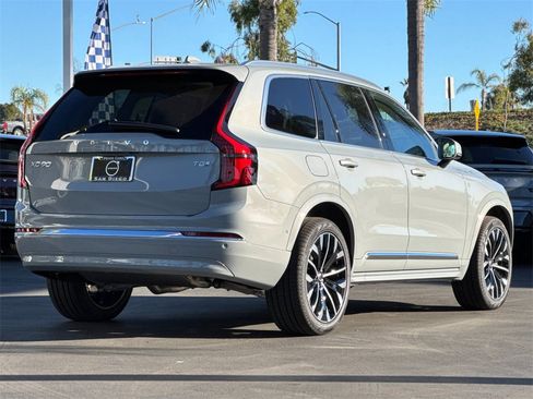 New 2026 Volvo XC90 T8 Ultra image 5