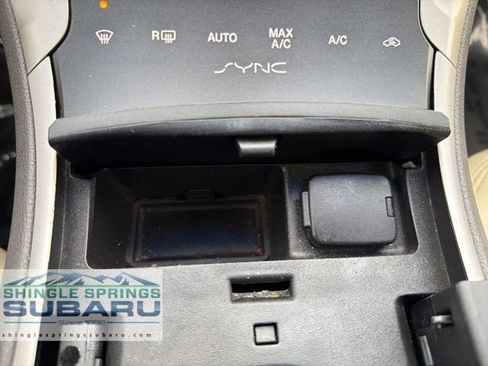 Used 2015 Lincoln MKZ Base image 45