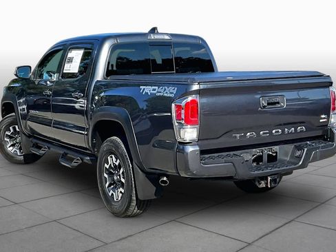 Certified 2020 Toyota Tacoma TRD Off-Road w/ Technology Package AWD/4WD image 12