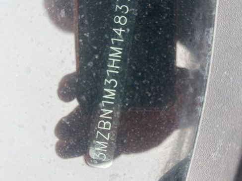 Used 2017 MAZDA MAZDA3 Grand Touring image 4