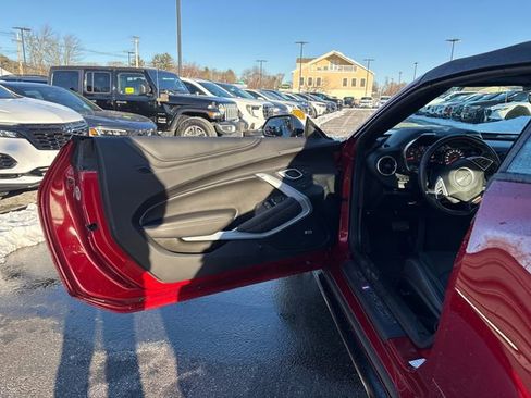 Used 2021 Chevrolet Camaro SS image 16