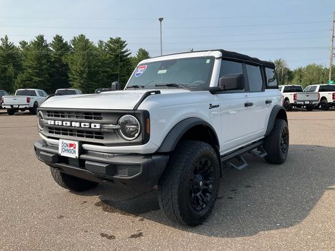 Used 2022 Ford Bronco 4-Door AWD/4WD image 25
