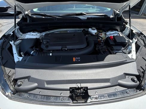 Used 2024 Buick Envision Preferred AWD/4WD image 33