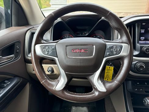 Used 2015 GMC Canyon SLT w/ Driver Alert Package AWD/4WD image 7