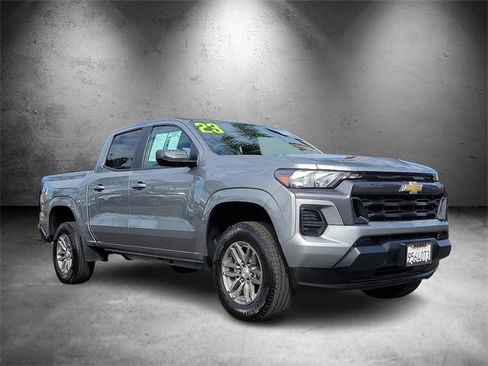 Certified 2023 Chevrolet Colorado LT image 2