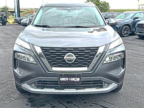 Used 2021 Nissan Rogue SL FWD image 11