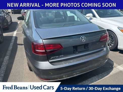 Used 2016 Volkswagen Jetta SEL w/ Lighting Package FWD image 8
